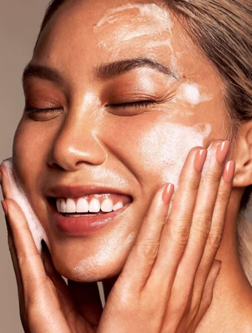 Kate Somerville Eradikate Daily Cleanser Kate Somerville Eradikate Daily Cleanser